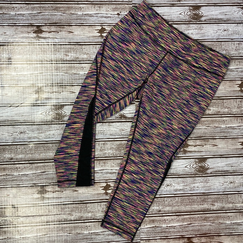 Zella Cosmic Colorful Capri Leggings Size Lg EUC - Picture 3 of 16